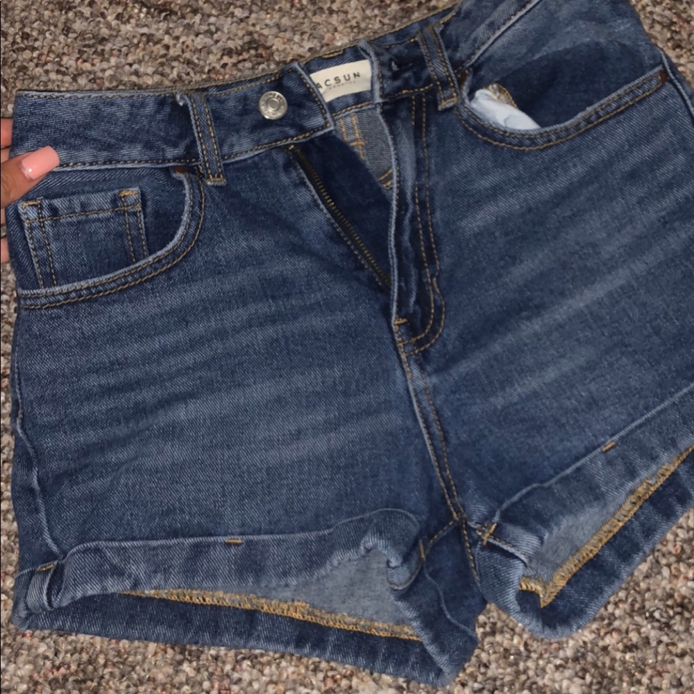 PacSun mom short